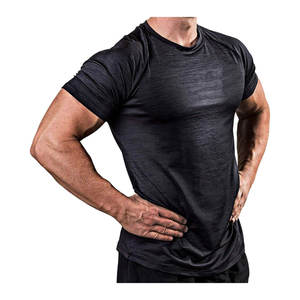 เสื้อยืดกีฬาผู้ชาย แขนสั้น แห้งเร็ว ยืดหยุ่นสูง ระบายอากาศดี สำหรับออกกำลังกาย ฟิตเนส แบบเรียบ - Product Image 2