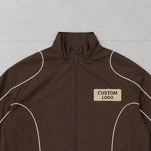 Ensemble de survêtement unisexe en polyester marron, veste zippée avec poches latérales et logo personnalisé, style sportif, vêtements d'automne - Product Image 6
