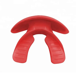 Protège-dents sportifs personnalisés en gros avec logo – Football américain, basketball, boxe – Protège-gencives personnalisés pour adultes - Product Image 2
