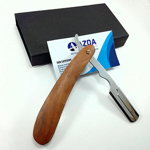 Navaja de afeitar recta de acero inoxidable con mango de madera y diseño tradicional para afeitado profesional y cuidado de la barba - Product Image 1