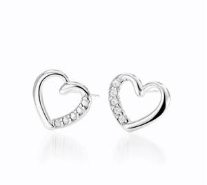 Boucles d'oreilles clous en moissanite pavée en forme de cœur en argent sterling 925 plaqué or, bijoux délicats et élégants, cadeau pour femme - Product Image 3