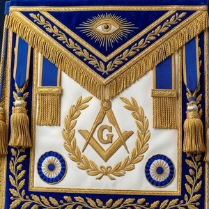 Tablier maçonnique classique en cuir 3D de luxe, taille personnalisée, avec badge brodé, franges dorées, motif Œil qui tout voit et carré - Product Image 5