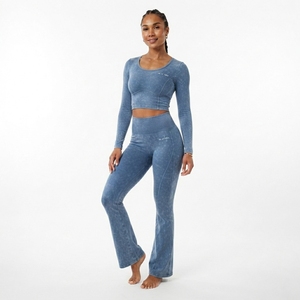 Ensemble de yoga pour femmes, haut court à manches longues bleu délavé, leggings évasés, vêtements de sport pour la gym, la remise en forme et les entraînements - Product Image 3