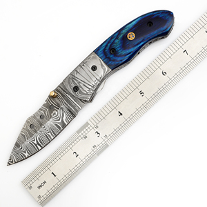 Cuchillo de Bolsillo de Acero de Damasco de Alta Calidad para Camping y Caza al Aire Libre, Hoja Fija, Mango de Madera, Funda de Cuero, Borde Serrado - Product Image 6