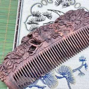 Peine para Barba Clásico de Madera Natural de Calidad, Hecho en India, con Función de Peine para Piojos, para el Cuidado de la Barba y Uso Doméstico - Product Image 5