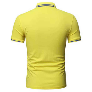 Polo de Manga Corta para Hombre, Color Amarillo Sólido, Corte Regular, Tejido de Punto Informal, Diseño con Botones - Product Image 3