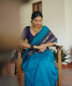 Traditional Indian Silk Saree Blue Purple Border Women's Wedding Wear <b>Floor</b> Length Regular Fit Ethnic Dress - Product Image 4