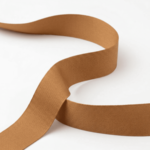 ซัพพลายเออร์ริบบิ้นผ้าสีน้ำตาลแทนขนาด 25 มม. สำหรับงานออกแบบเครื่องประดับแฟชั่น งานตกแต่งเบาะ งานฝีมือ DIY และการใช้สำหรับห่อของขวัญ - Product Image 5