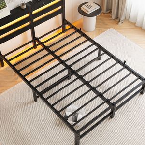 Struttura letto matrimoniale in metallo con testiera in legno, luci RGB, prese di corrente, caricatore, ripiano contenitore silenzioso, nessuna rete a molle necessaria - Product Image 6