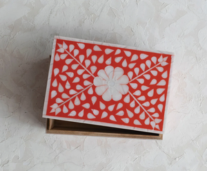 Cajas de Joyería con Incrustaciones de Hueso para Almacenamiento y Exhibición - Cajas Decorativas Hechas a Mano con Opciones de Tamaño, Diseño, Patrón y Acabado Personalizados - Product Image 3