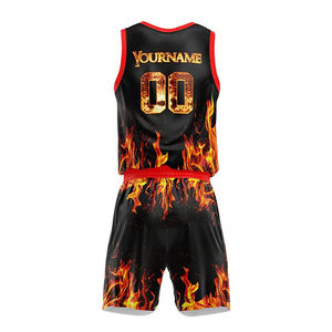 Uniforme de Baloncesto de Poliéster de la Mejor Calidad, Traje de Baloncesto Sublimado para Jóvenes con Diseño Personalizado e Impresión - Product Image 3