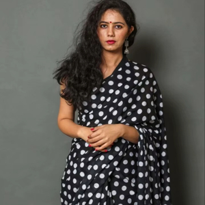 Sari Tradicional KV con Estampado de Polka para Mujer, de Algodón Puro, Reversible, para Bodas y Fiestas Otoñales en India (Negro), Sin Arrugas, de Secado Rápido - Product Image 1