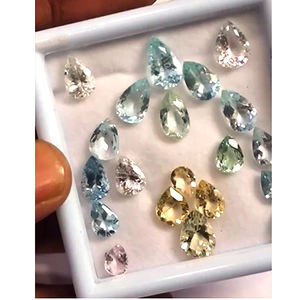 Lot de 50 pierres précieuses naturelles de haute qualité en Aigue-marine, formes ovale, poire, marquise et facettée, dimensions 6x4, 7x5, 8x6, 9x7mm, 67 carats, Iroc Sales Baruj, 134 $ US - Product Image 4