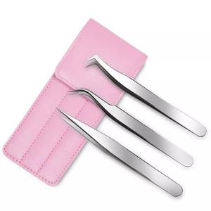 Pinzas para Pestañas de Volumen Curvas de Acero Inoxidable DANTRIC IMPLANTS, Punta Puntiaguda, Duraderas, Reutilizables, Estilo Moderno, Estuche Rosa Incluido - Product Image 1