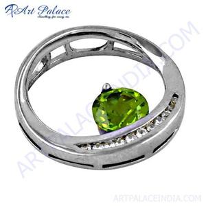 Colgante de Plata Fina Hecho a Mano para Mujer con Peridoto, Zirconia y Circonita Cúbica, Certificado por Terceros, para Uso Diario - Product Image 2