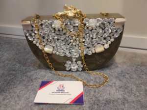 High-Quality Crystals Worked Handcrafted Resin <b>Box</b> Bag Latest 2026 Design, Perfect for <b>Bridal</b> Party Fashion Clutch with Handle - Product Image 6