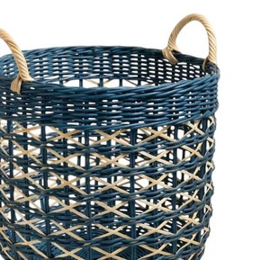 Panier bleu marine et en rotin naturel avec poignées en corde et design tressé croisé, bac de rangement tissé à la main, organisateur décoratif pour la maison - Product Image 4