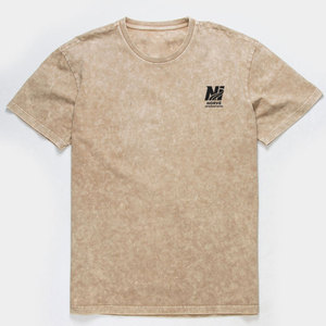 เสื้อยืดเปล่าพรีเมียมสำหรับใช้ในชีวิตประจำวัน ให้ความสบายระบายอากาศได้ดีและรูปลักษณ์ที่เรียบร้อย - Product Image 1
