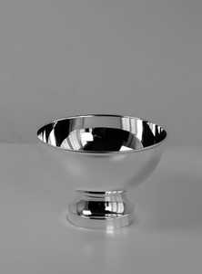 Modern Designer <b>Metal</b> <b>Bowl</b> for Home Decoration - Product Image 1