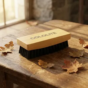 แปรงขัดรองเท้าโคลอไลท์สำหรับขัดรองเท้า - Product Image 1