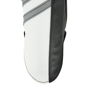 Housse de tête de club de golf respirante en spandex rayée noir et blanc avec fermeture auto-agrippante - Product Image 3