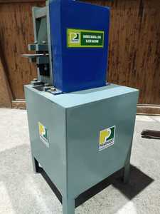 Machine à trancher manuelle en bambou avec support pour la création de tranches longues en bambou et manuelles - Product Image 2