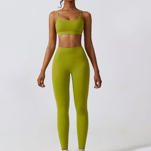 Conjunto Deportivo de 3 Piezas para Mujer, Ropa Deportiva sin Costuras para Yoga, Leggings y Sujetador Deportivo Elástico para Gimnasio y Entrenamiento - Product Image 2