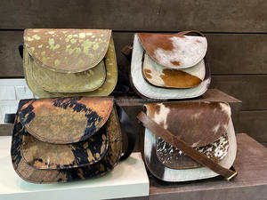 Vente chaude en cuir de vachette fourrure métallique nouveau Design sacs à main sac à provisions sacs décontractés cheveux sur fourrure sac à main en cuir - Product Image 5