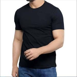 เสื้อยืดคอกลมแขนสั้นสีดำสำหรับผู้ชาย ทรงเข้ารูป สีพื้น สปอร์ต ผ้าถัก แห้งเร็ว โพลีเอสเตอร์ 100% - Product Image 2