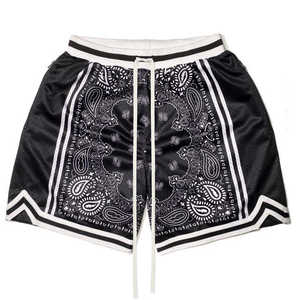 กางเกงขาสั้นตาข่ายคุณภาพสูง เป็นมิตรกับสิ่งแวดล้อม แห้งเร็ว ระบายอากาศได้ดี ความยาวเป้า 5 นิ้ว มีกระเป๋าซิป ผ้าโพลีเอสเตอร์แบบเรียบ สวมใส่สบาย เหมาะสำหรับผู้ชายและผู้หญิง - Product Image 4