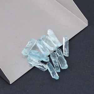 อะความารีนธรรมชาติ คริสตัลพลอยดิบ สำหรับทำเครื่องประดับ หินบำบัด คุณภาพสูง - Product Image 4