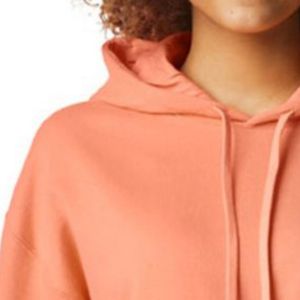Sudadera con Capucha para Mujer Coral, Manga Larga, Forro Polar, Bolsillo Canguro, Casual, Logotipo Personalizado, Venta al por Mayor, Fabricante de Sudaderas con Capucha - Product Image 4