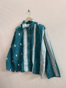 Veste ample vintage recyclée Kantha faite à la main, chemise unisexe - Product Image 4