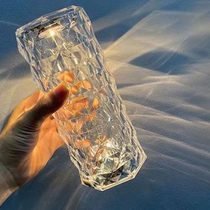 Lampada da Tavolo Dimmerabile a Forma di Rosa con Cristalli e Diamanti, Controllo Remoto e Touch, Luce Notturna - Product Image 3