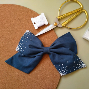 Noeuds pour cheveux brodés de perles personnalisés, logo et emballage sur mesure, nœuds en coton fabriqués à la main en Inde pour femmes et filles - Product Image 2