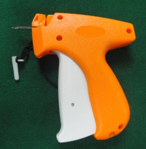 Pistolet d'étiquetage standard DK-386 |   Pistolets d'étiquetage de prix pour vêtements, pistolets d'attache-étiquettes de prix au détail pour vêtements (non destinés aux pistolets à points) - Product Image 1