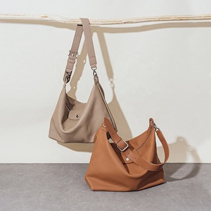 Bolsos de mano de cuero genuino de alta calidad personalizados para mujer, bolsos cruzados a la moda, bolsos de hombro de gran capacidad - Product Image 6