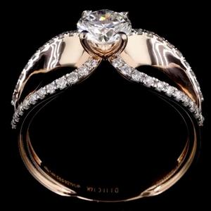 Anillo de Compromiso y Boda Clásico con Diamante Cultivado en Laboratorio, Corte Radiante, Color D, 1.00 CT, Certificado, en Oro Sólido de 18K - Product Image 3