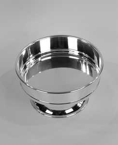 Frutero Moderno de Metal con Base de Pedestal, Acabado Pulido, Apto para Lavavajillas, Ecológico, Creaciones Lavie para Decoración de Mesa - Product Image 2