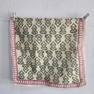 Pañuelo de Algodón Transpirable Estilo Boho Étnico de la Herencia India para Adultos, Color Verde - Product Image 1