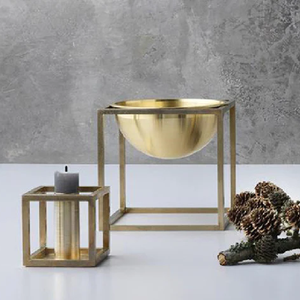 Candelabro Clásico de Metal Dorado con Base Cuadrada y Barra Corta, Decoración Elegante para Mesa de Comedor, Base Plana - Product Image 5