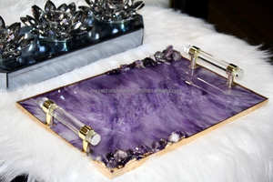 Plateau de service en résine acrylique époxy sculptée décorative galvanisée avec poignées en métal pour table de cuisine - Product Image 4