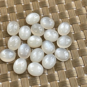 Lot en gros de pierres précieuses naturelles de 5x7 mm, en pierre de lune blanche ovale, cabochon à dos plat, calibrées, pour la fabrication de bijoux - Product Image 2