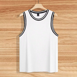 เสื้อกล้ามผู้ชายสไตล์วินเทจลำลองฤดูร้อนแบบเกาหลี ถักจากผ้าฝ้าย 100% ทรงหลวม ระบายอากาศได้ดี เป็นมิตรกับสิ่งแวดล้อม ไม่เป็นขุย - Product Image 6