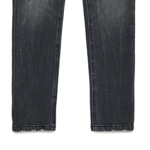 กางเกงเด็กผู้ชายดีไซน์คุณภาพสูง สีดำเฉดเข้ม ทรงสลิม ซิปและกระดุมปิด ผลิตจากผ้ายีนส์ยืด ดีไซน์สวมใส่สบาย รุ่นปี 2026 - Product Image 5