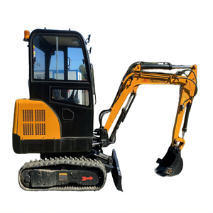 Mini-excavatrice de 1,2 tonne avec godet de creusement et composants essentiels du moteur pour les travaux d'aménagement paysager et les projets utilitaires - Product Image 1