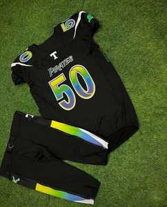 Uniforme de football américain personnalisé noir et vert, maillot 2026, kit d'équipe 2025 entièrement sublimé, personnalisable, football professionnel - Product Image 4