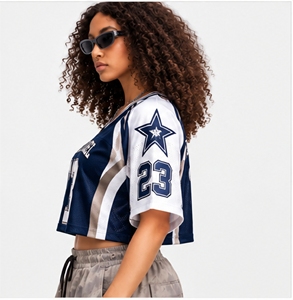 Camiseta de Fútbol para Mujer Index Apparel, Cuello en V, Manga Corta, Malla Transpirable, Ropa Deportiva de Equipo, Estampado con el Número 23 - Product Image 6