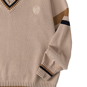 Suéter de Punto al por Mayor Unisex Estilo Fraternidad con Cuello en V, Manga de 1 Raya, Logotipo Personalizado Bordado, Etiqueta Privada de Otoño - Product Image 3