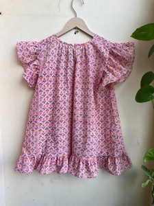 Haut d'été pour femme imprimé à la main, chemisier décontracté en coton à motifs floraux avec broderie, haut court fait main à prix d'usine - Product Image 6